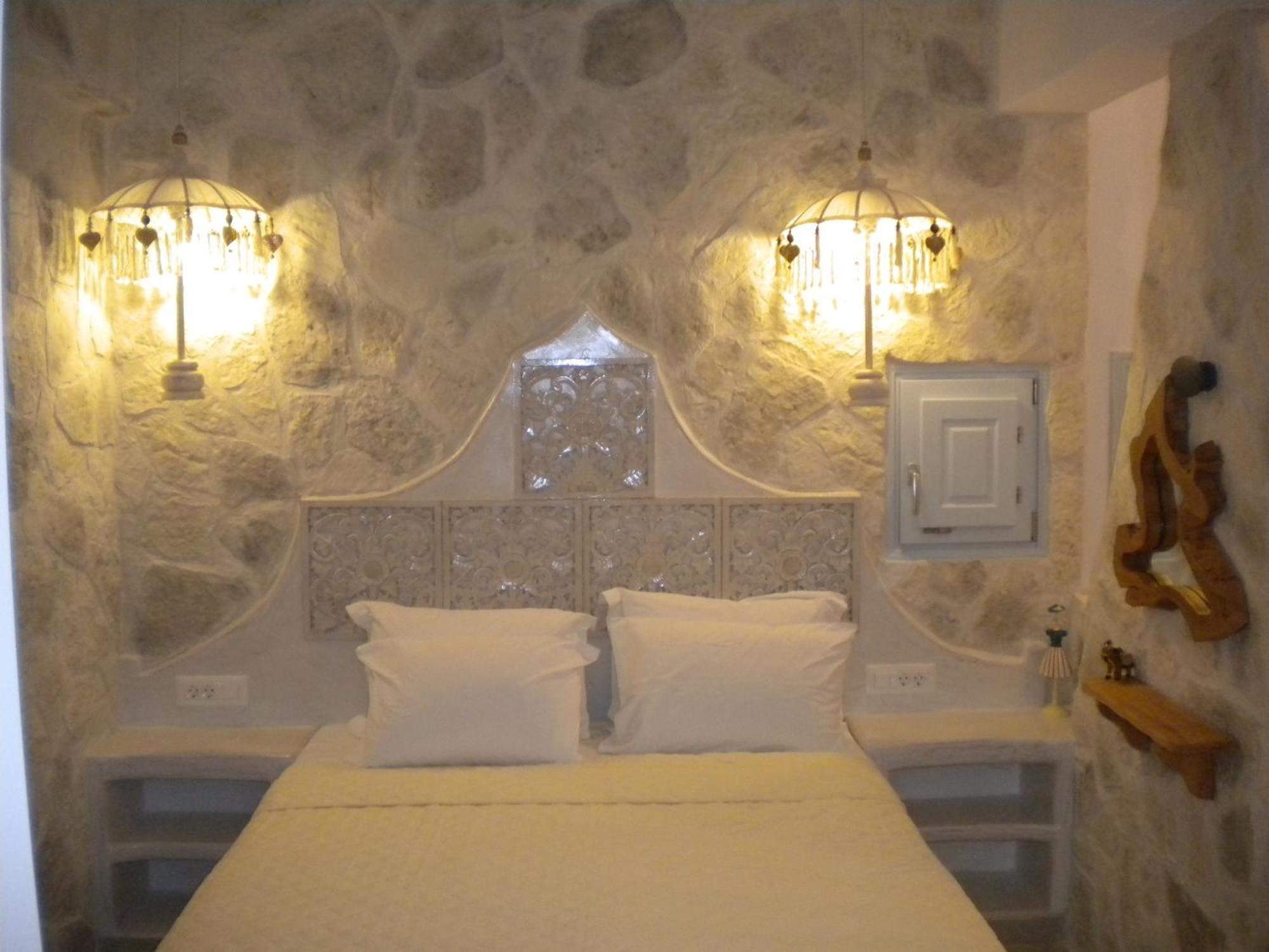 Starlight Luxury Seaside Villa & Suites Imerovigli  Exterior foto